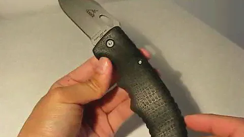 Обзор ножа Gerber Gator II